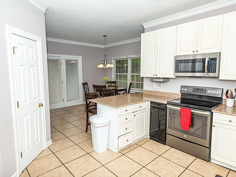 674 Millswood Dr — Photo 14