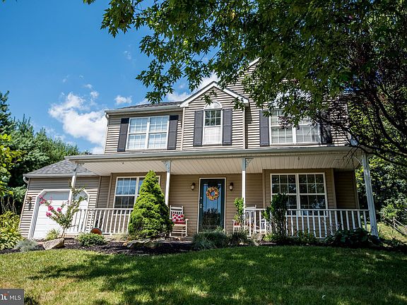 2nd image of 22 Kimberly Cir