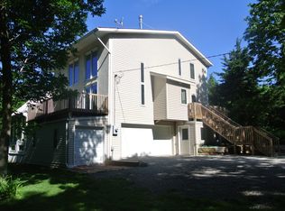 433 SE Dupont Rd, Tecumseh, KS 66542