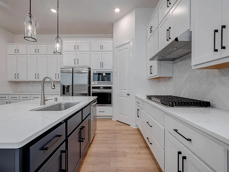 11430 Gossamer Wing Ln — Photo 1