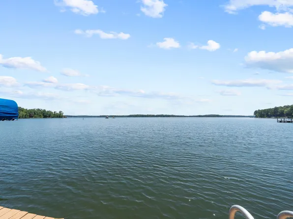264 Winding River Rd, Eatonton, GA 31024