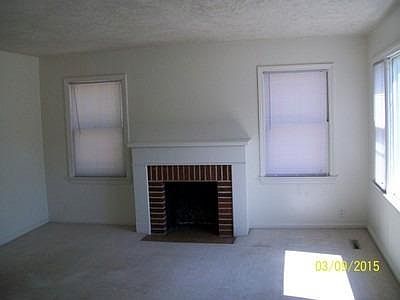 3rd image of 508 E A St