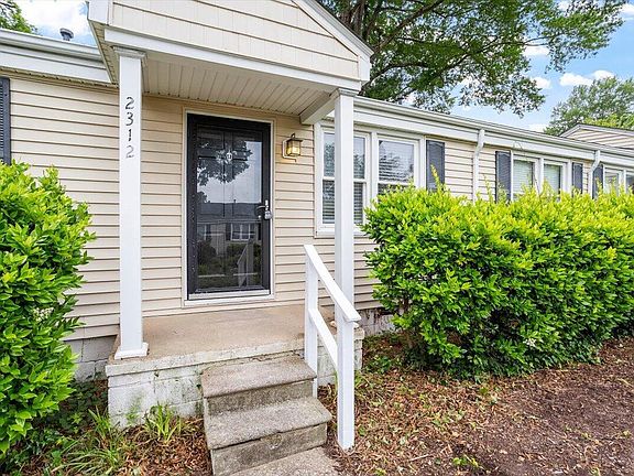 5th image of 2312 Bernard St