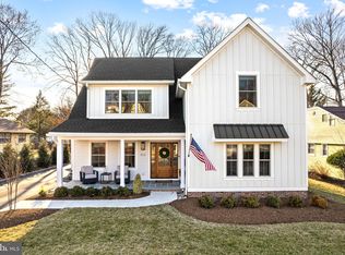 810 Cedar Ave, Haddonfield, NJ 08033