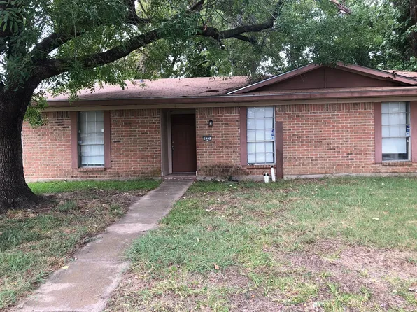 933 Wandering Way Dr, Allen, TX 75002