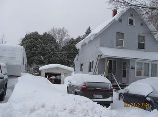 92 School St, Ahmeek, MI 49901