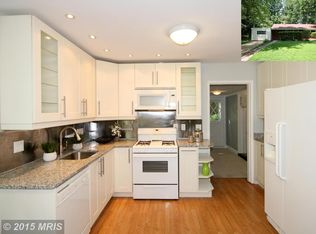 5802 Atteentee Rd, Springfield, VA 22150