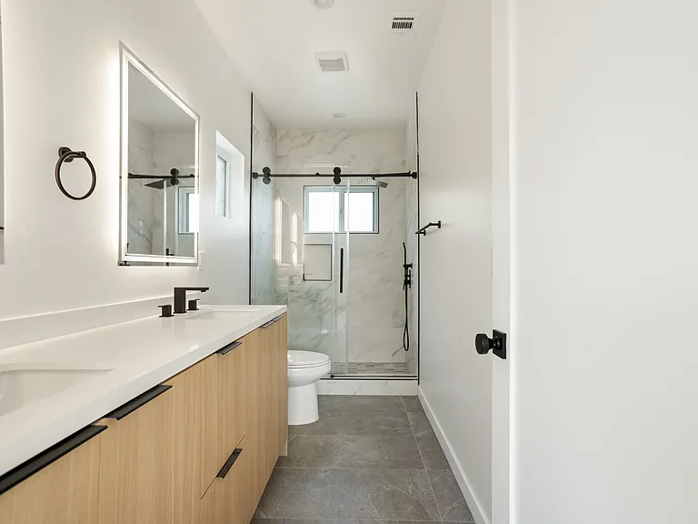 1840 Stoner Ave #1/2 — Photo 17