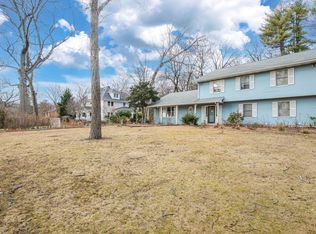 241 Morris Ave, Mountain Lakes, NJ 07046