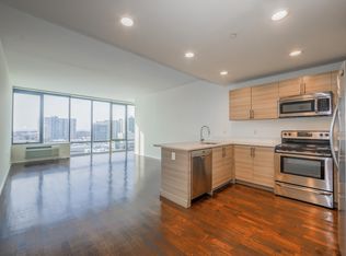 2020 Hudson St #903, Fort Lee, NJ 07024