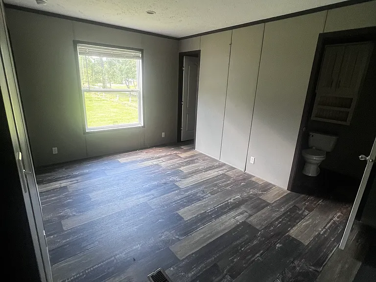 13961 Hartman Ln — Photo 24