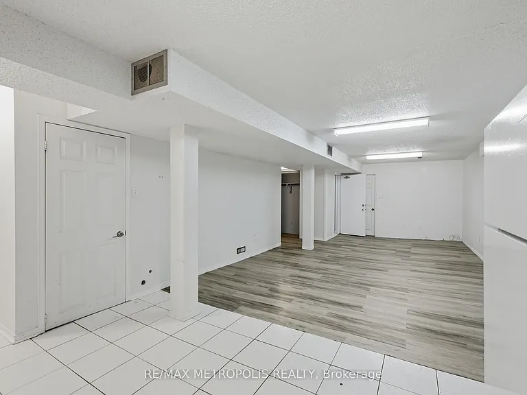 584 Strouds Ln #BASEMENT — Photo 21