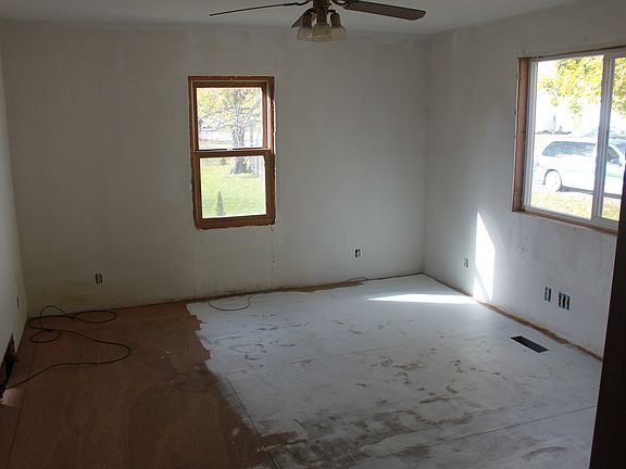 4th image of 509 W Greene St