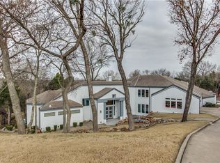 1220 Regents Park Ct, Desoto, TX 75115