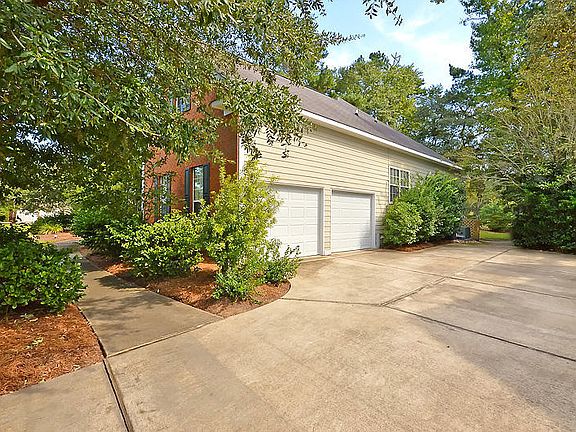 3rd image of 1203 Out Of Bounds Dr