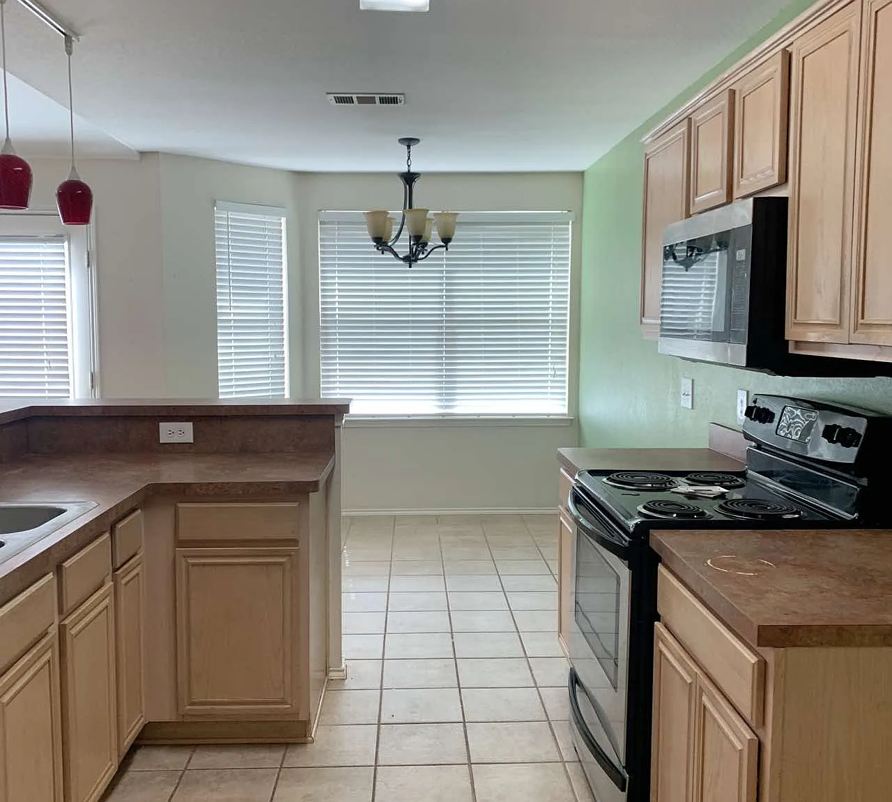 208 N Rolling Meadows Drive; Wylie 75098 - 1 — Photo 4