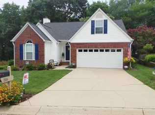 316 Cresthaven Pl, Simpsonville, SC 29681