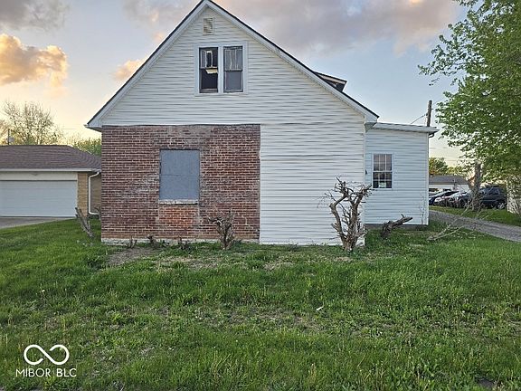 2nd image of 714 W Monroe St