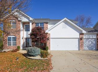 201 Fairway Green Dr, O'Fallon, MO 63368