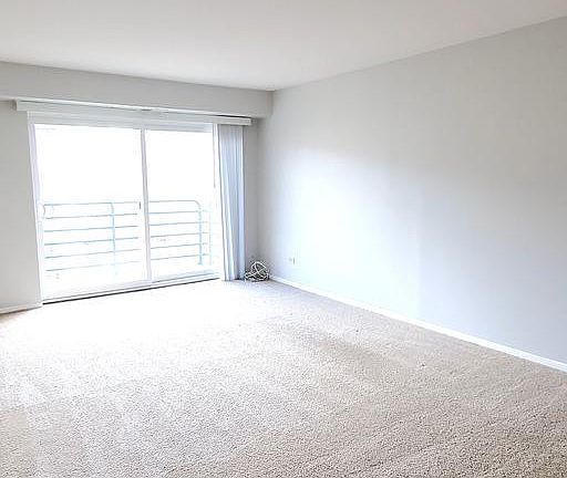 5th image of 908 Casey Ct #29-05