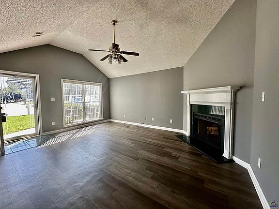 4th image of 134 Somerset Dr