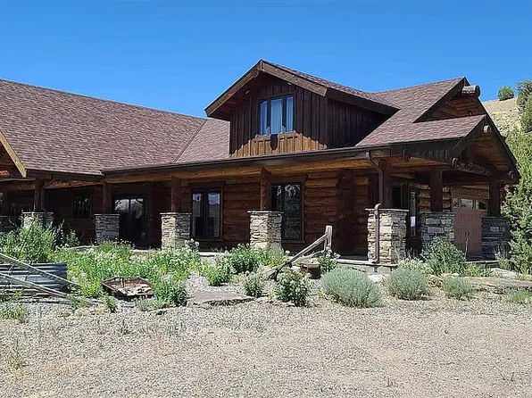 213 Hanging Horse Rd, Thermopolis, WY 82443