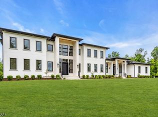 125 Harlingen Rd, Belle Mead, NJ 08502