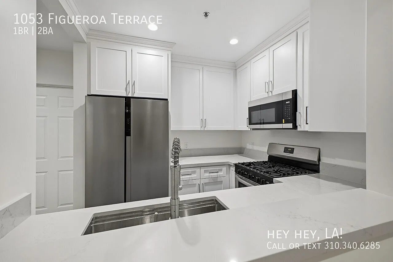 1053 Figueroa Ter — Photo 1