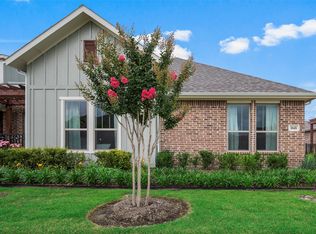 1048 3rd St, Argyle, TX 76226