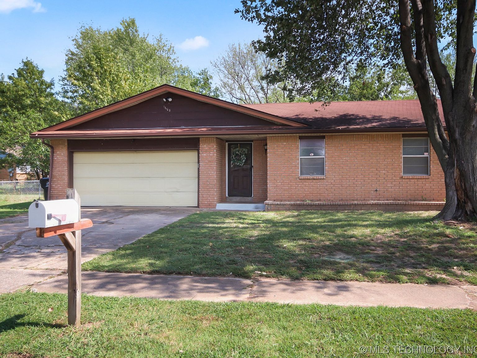 1603 S Redbud Pl, Broken Arrow, OK 74012 Zillow