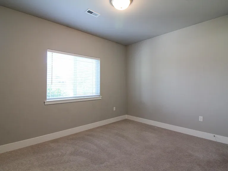 2452 Brodie Ln — Photo 15