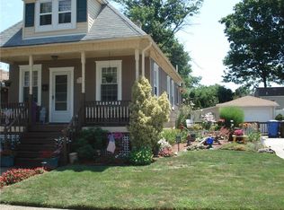 119 Old Rd, Sewaren, NJ 07077