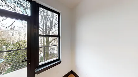 Rented by Rennit Inc.