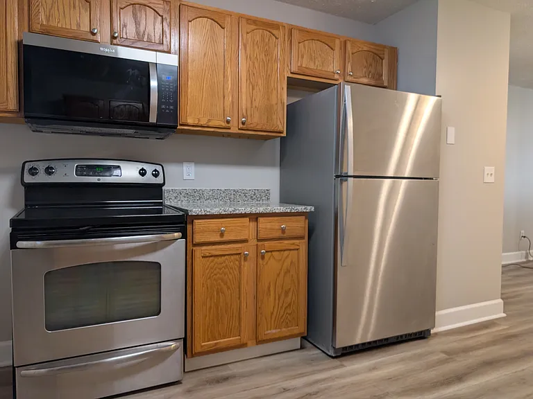 710 Bellemeade Way SW #A — Photo 1