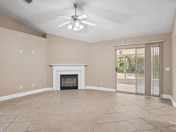 5th image of 3243 Moss Point Ln