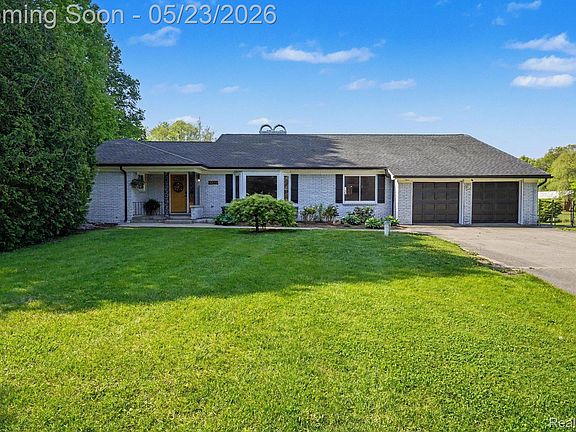 2nd image of 10306 Oakhill Rd