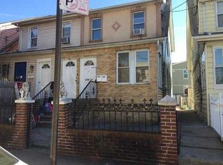 17504 93rd Ave, Jamaica, NY 11433