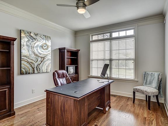 5th image of 2103 Eucalyptus Way