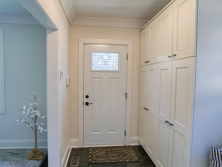 22 Mount Pleasant Ave — Photo 4