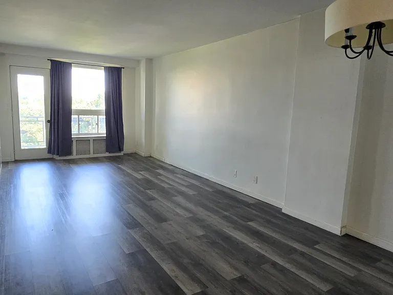 91 Strawberry Hill Ave #929 — Photo 16