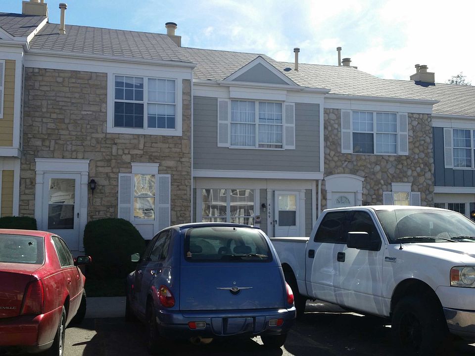 1st image of 4169 Charleston Dr