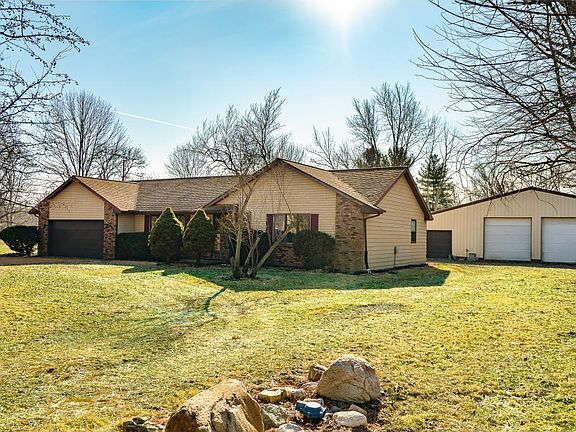 3rd image of 13516 E County Road 720n
