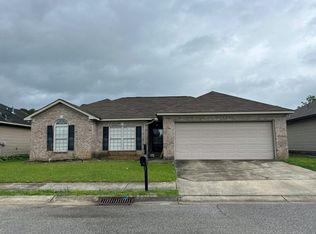5108 Windsor Ln, Northport, AL 35473