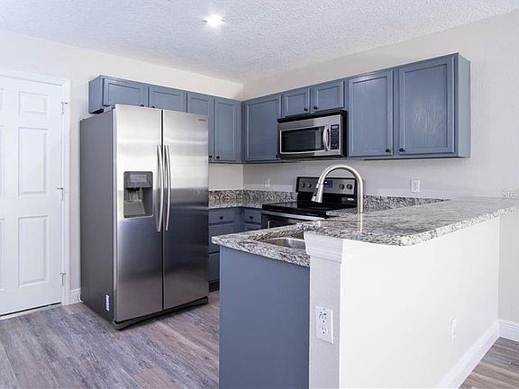 2nd image of 13422 Southmeadow Dr #136