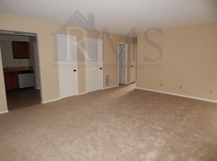 3611 SW Atwood Ave APT B, Topeka, KS 66614
