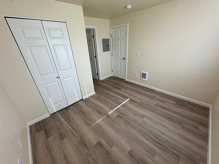 2215 Elm St SW — Photo 53
