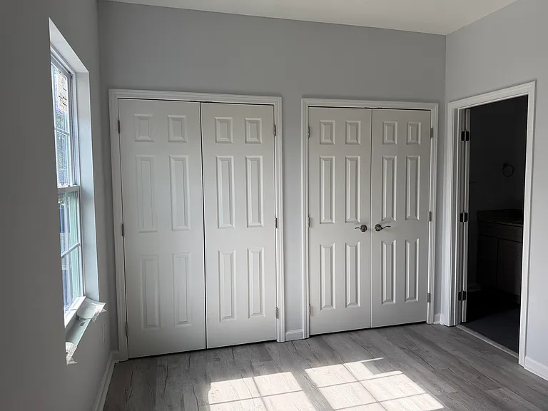 2111 Owens St #1 — Photo 9