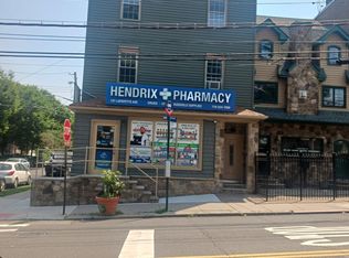 121 Lafayette Ave, Staten Island, NY 10301