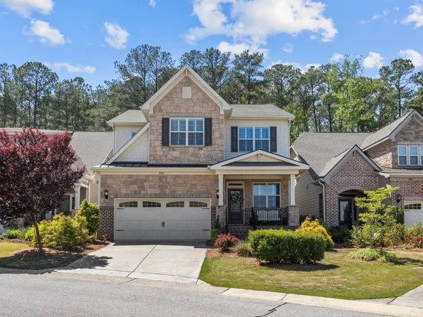 616 Angelica Cir, Cary, NC 27518