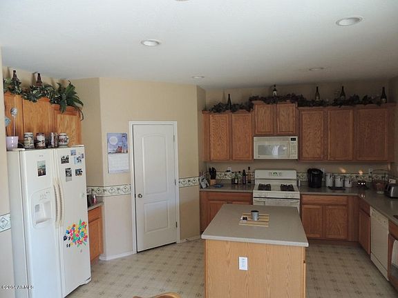 3rd image of 14179 W Lisbon Ln